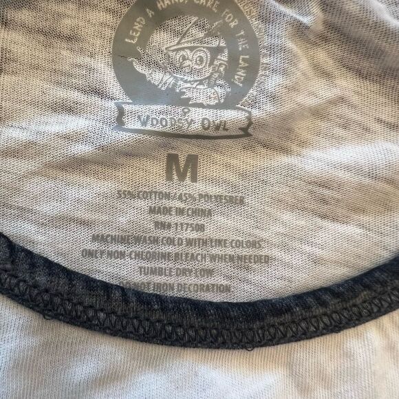 Woodsy Owl If Not You Hoo? Gray and White Raglan Sleeve Shirt size Medium. NWOT - Picture 4 of 6
